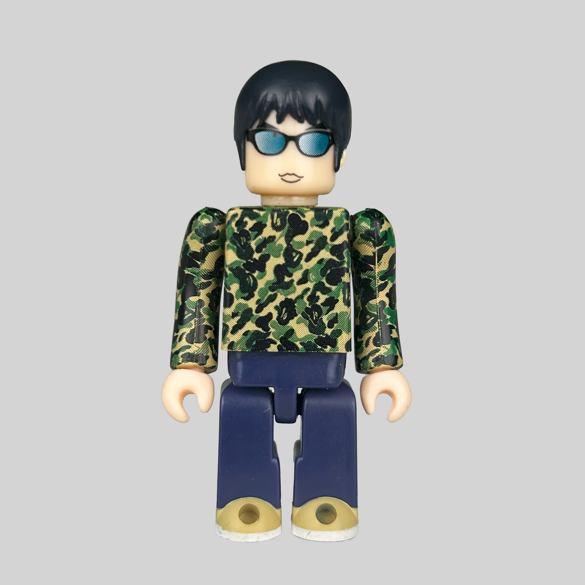 Bape-Nigo-Relax-Kubrick-Figure